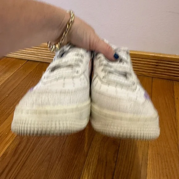 Nike Air Force 1 '07 SE Low Sz 7.5 Women Retro Shoes Beige Purple DX2348-100 - Picture 11 of 12